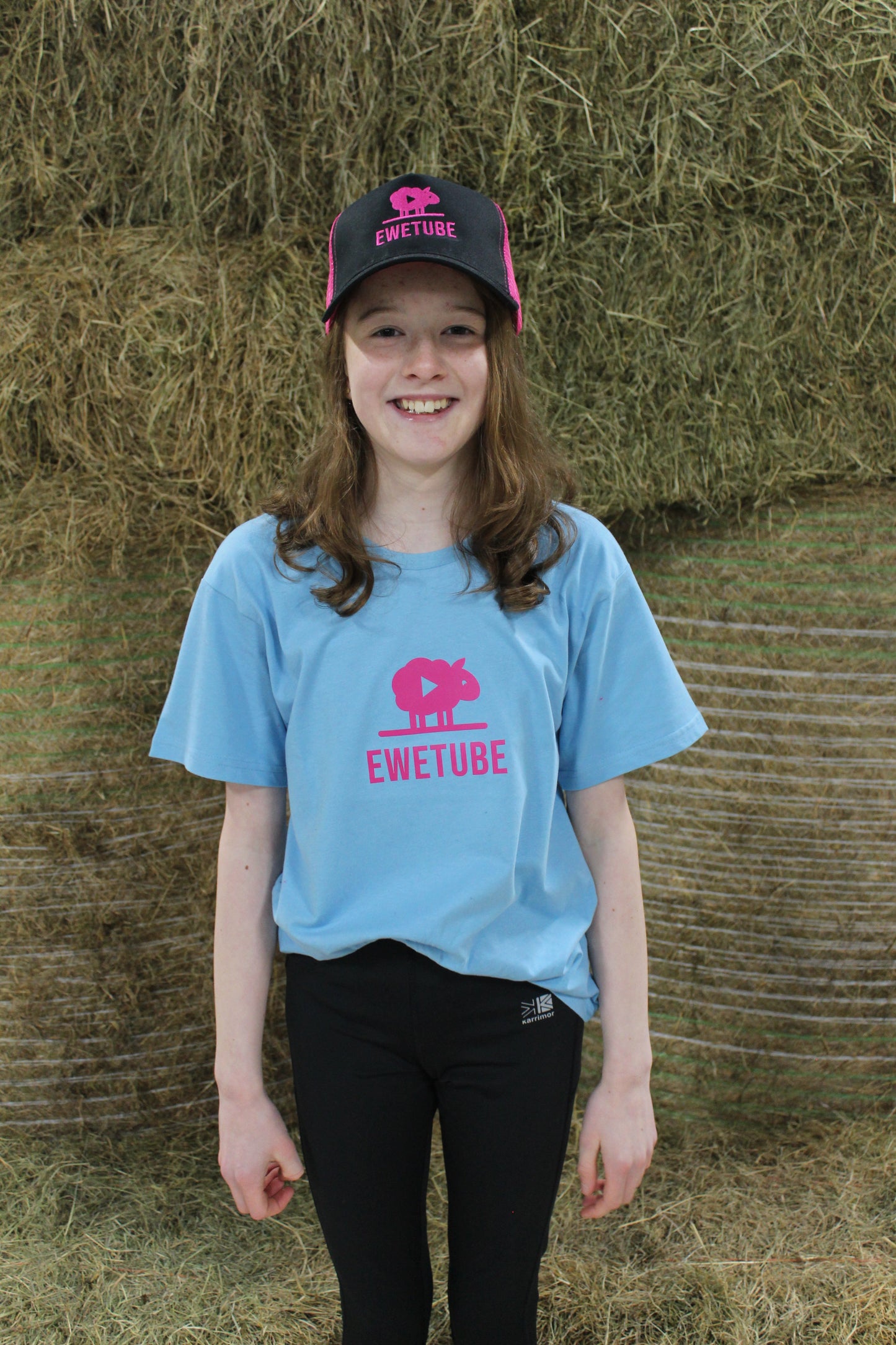 Ewetube Fuchsia/Black Trucker Cap