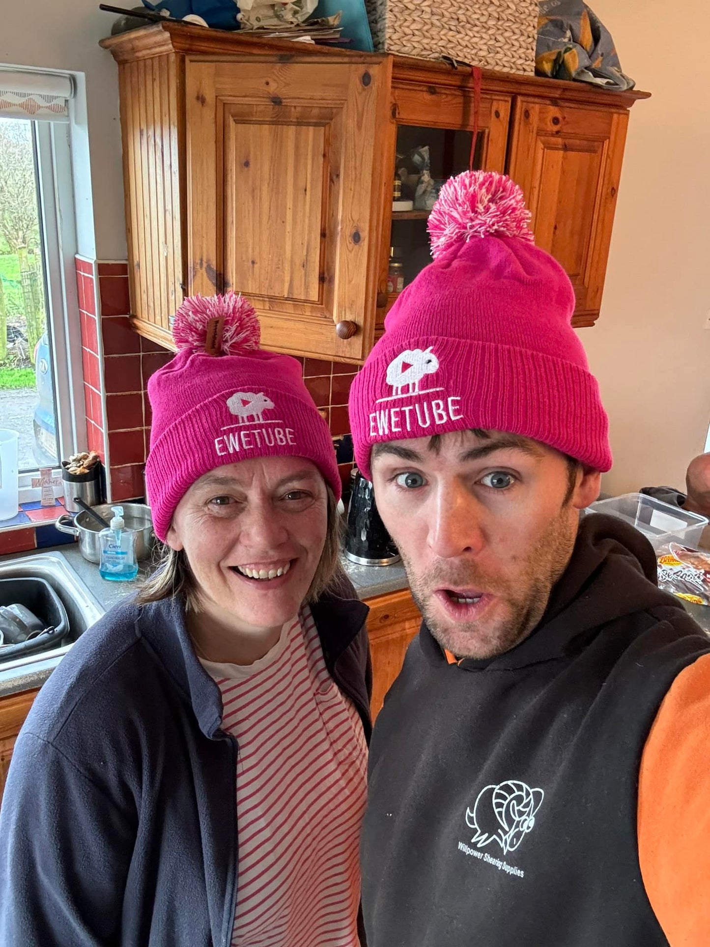 Ewetube Pink Bobble Hat