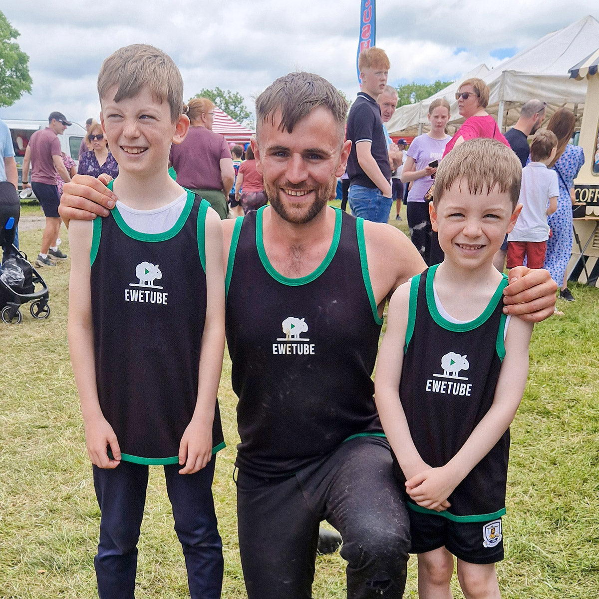 Ewetube Kids Black/Green Shearing Singlet