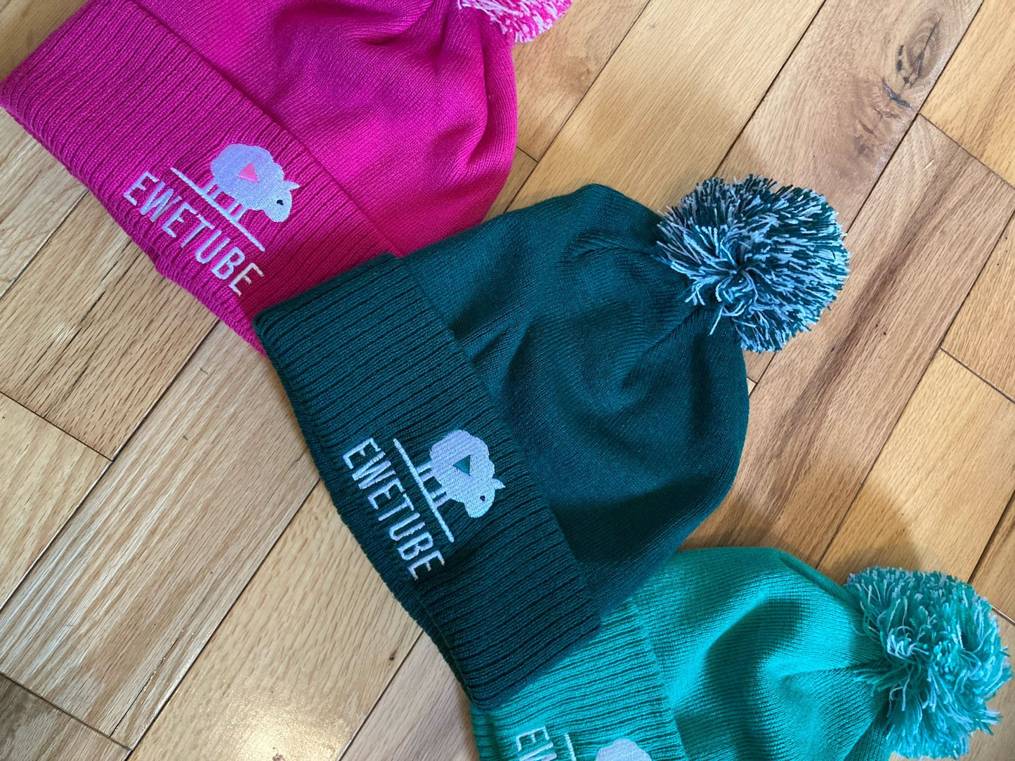 Ewetube Pink Bobble Hat