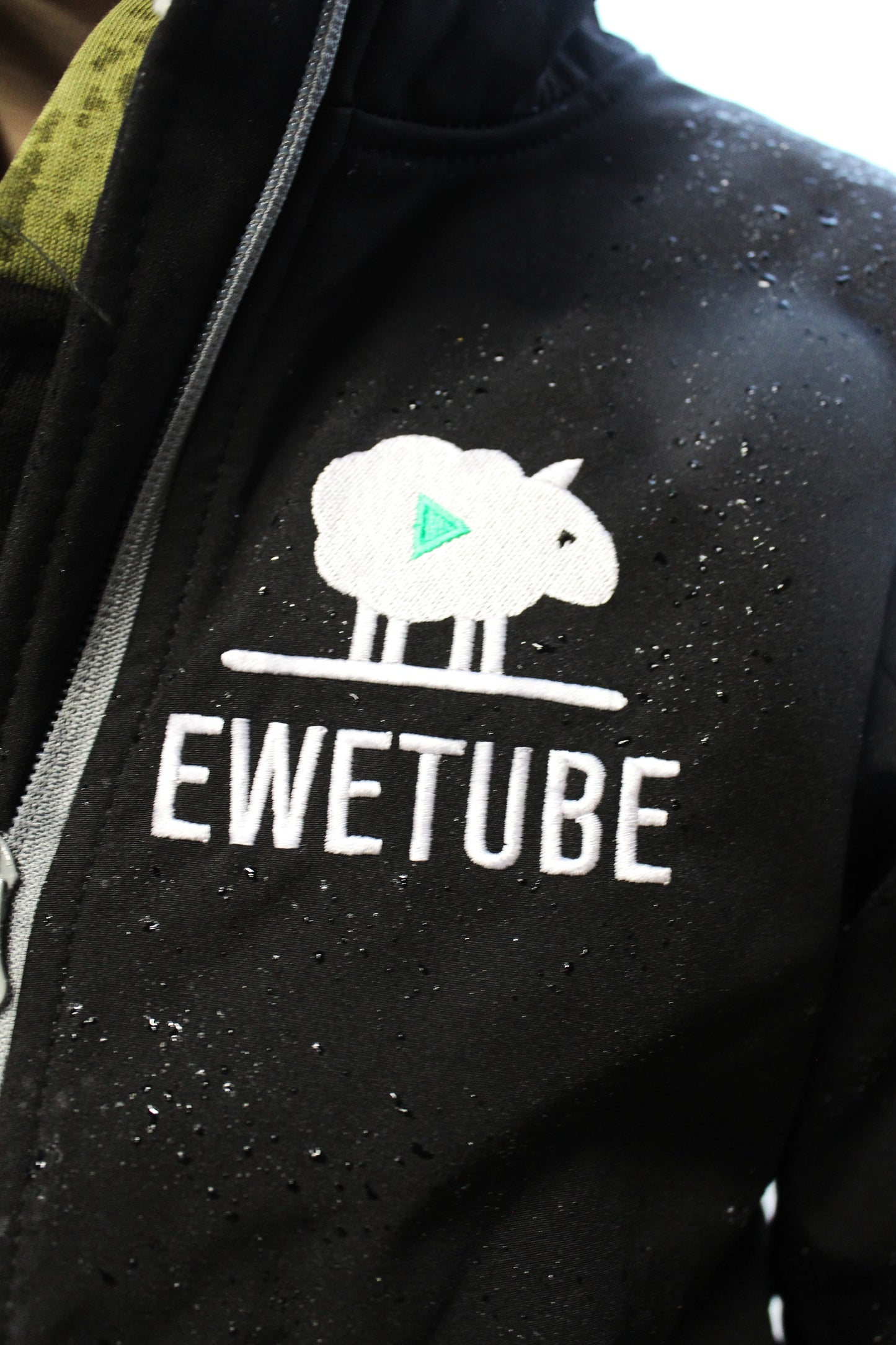 Ewetube Kids Hooded Softshell Jacket
